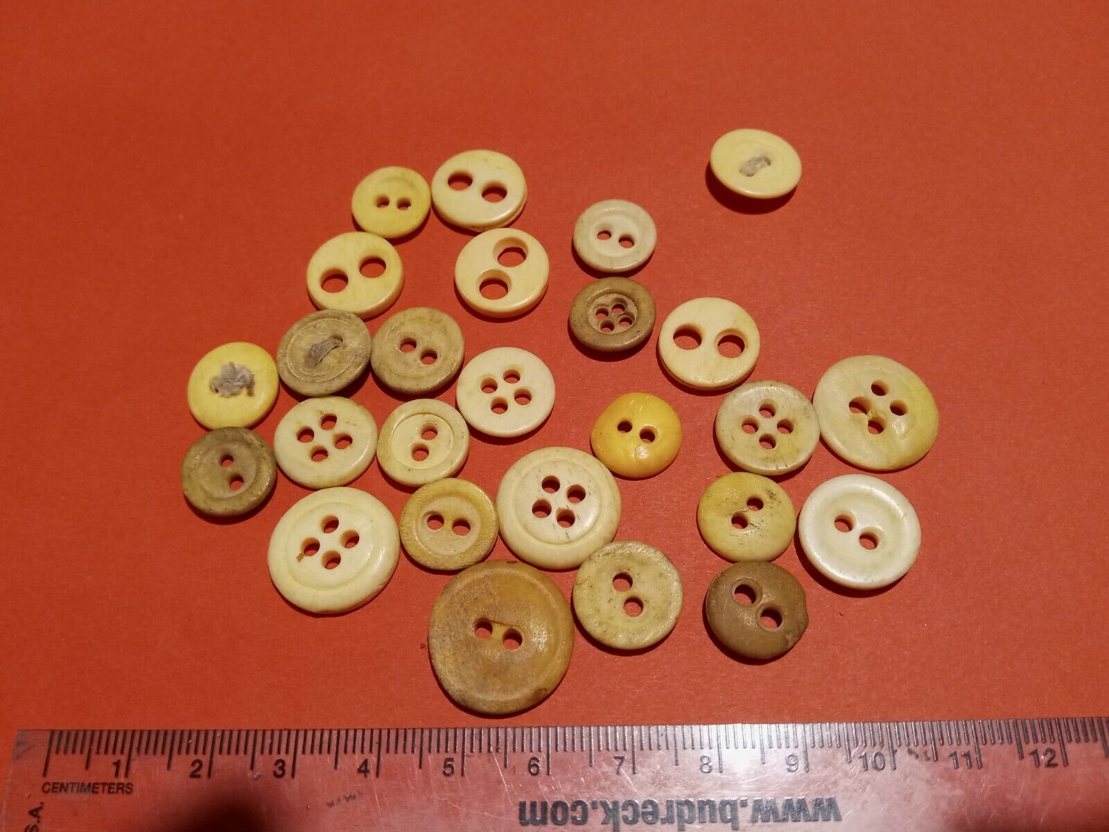 Early American Bone Button Lot 26 Buttons Frontiersman Or Native