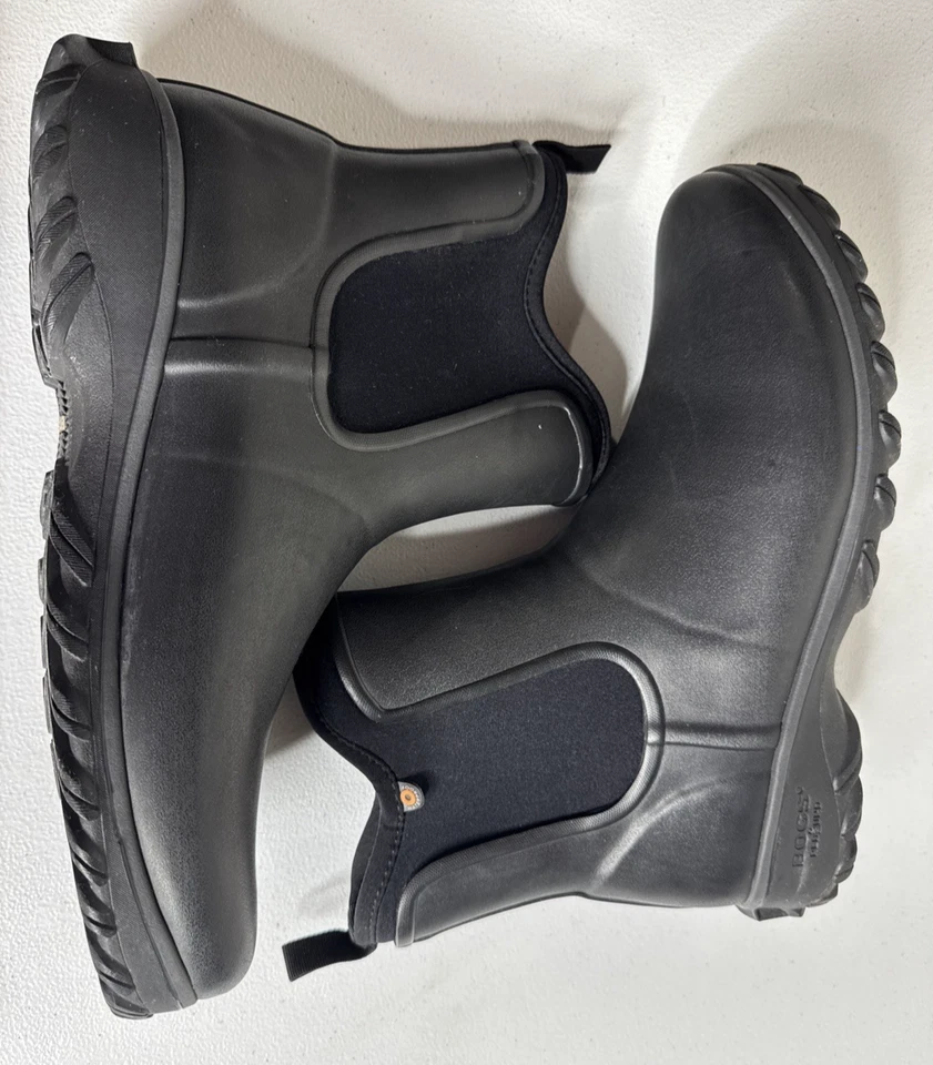 Women's Bogs Sauvie Chooka Black Slip On Boots Waterproof Garden Rain Size 11 - Image 3 of 4