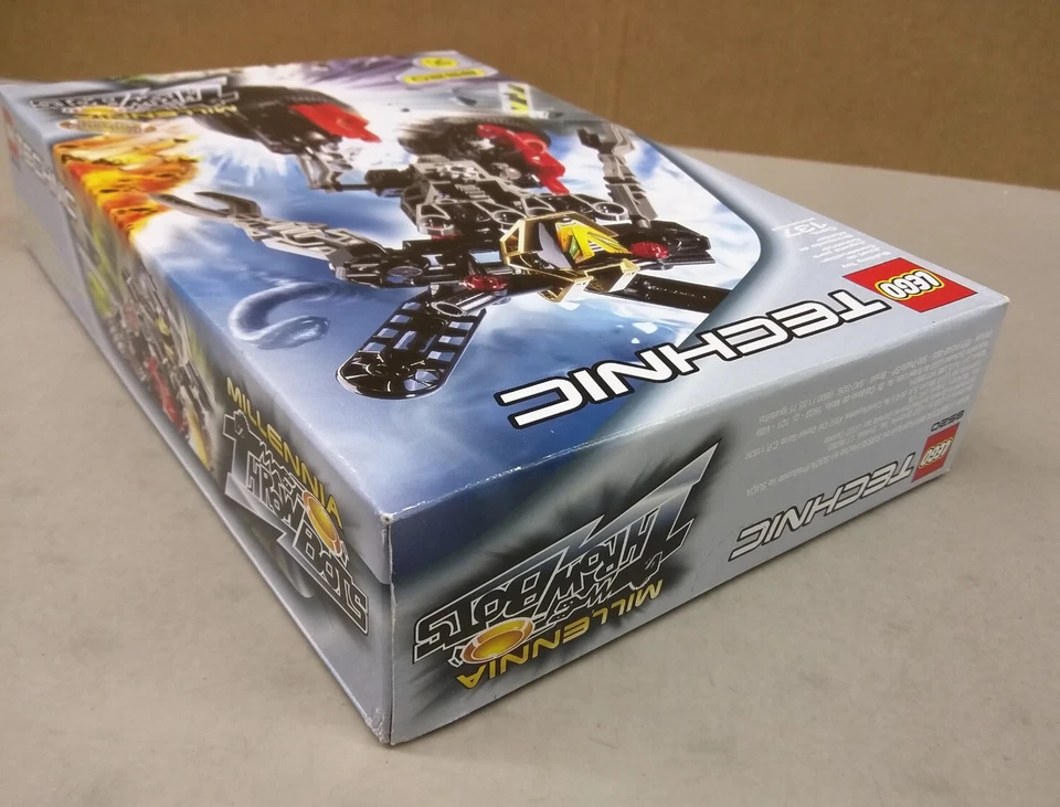 LEGO Technic Throwbots 8520 Millennia EUC RARE! Motorcycle Slizers Millennium - Image 3 of 4