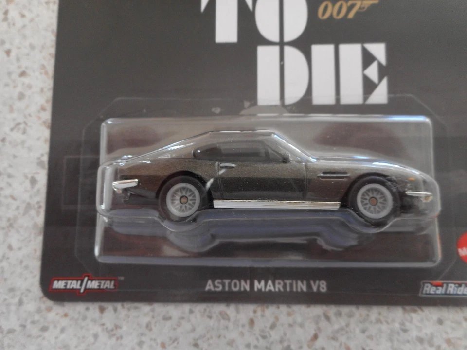 JUEGO HOT WHEELS PREMIUM CULTURA POP HXD63 NO TIME TO DIE ASTON MARTIN V8 Foto 2 de 3