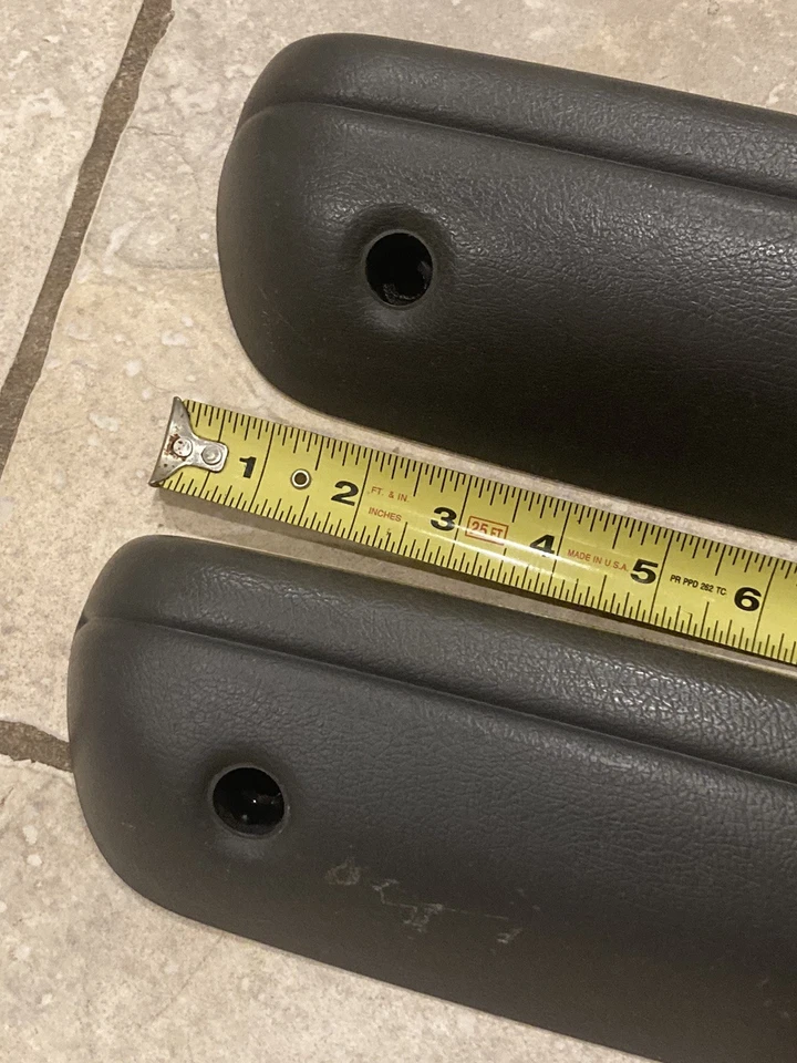 95-00 丰田塔科马扶手 12 英寸灰色 R & L 原始设备制造商使用良好 — 第 2/4 张图片