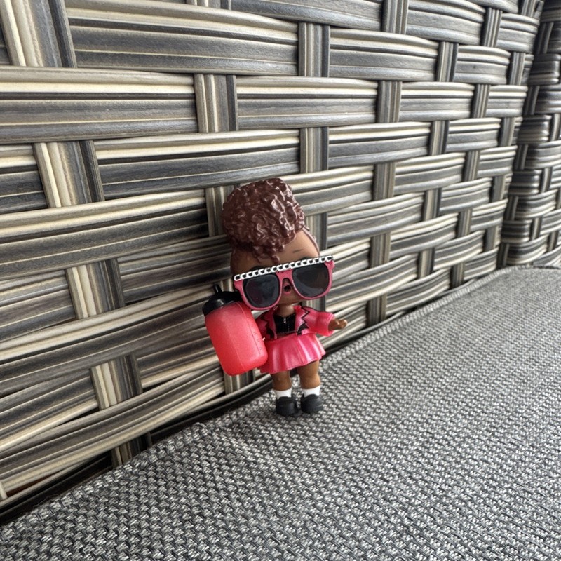 L.O.L. Surprise! O.M.G. 3in Girl Figure Curly Brown Hair Dark w/ Sunglasses