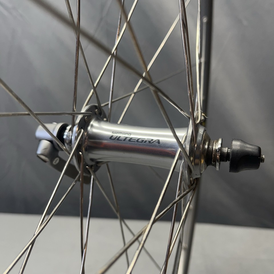 Paire De Roues Shimano Ultegra Mavic Open Pro 700c - 32 Trous, Moyeu Libre, Pneu Clincher, Argent