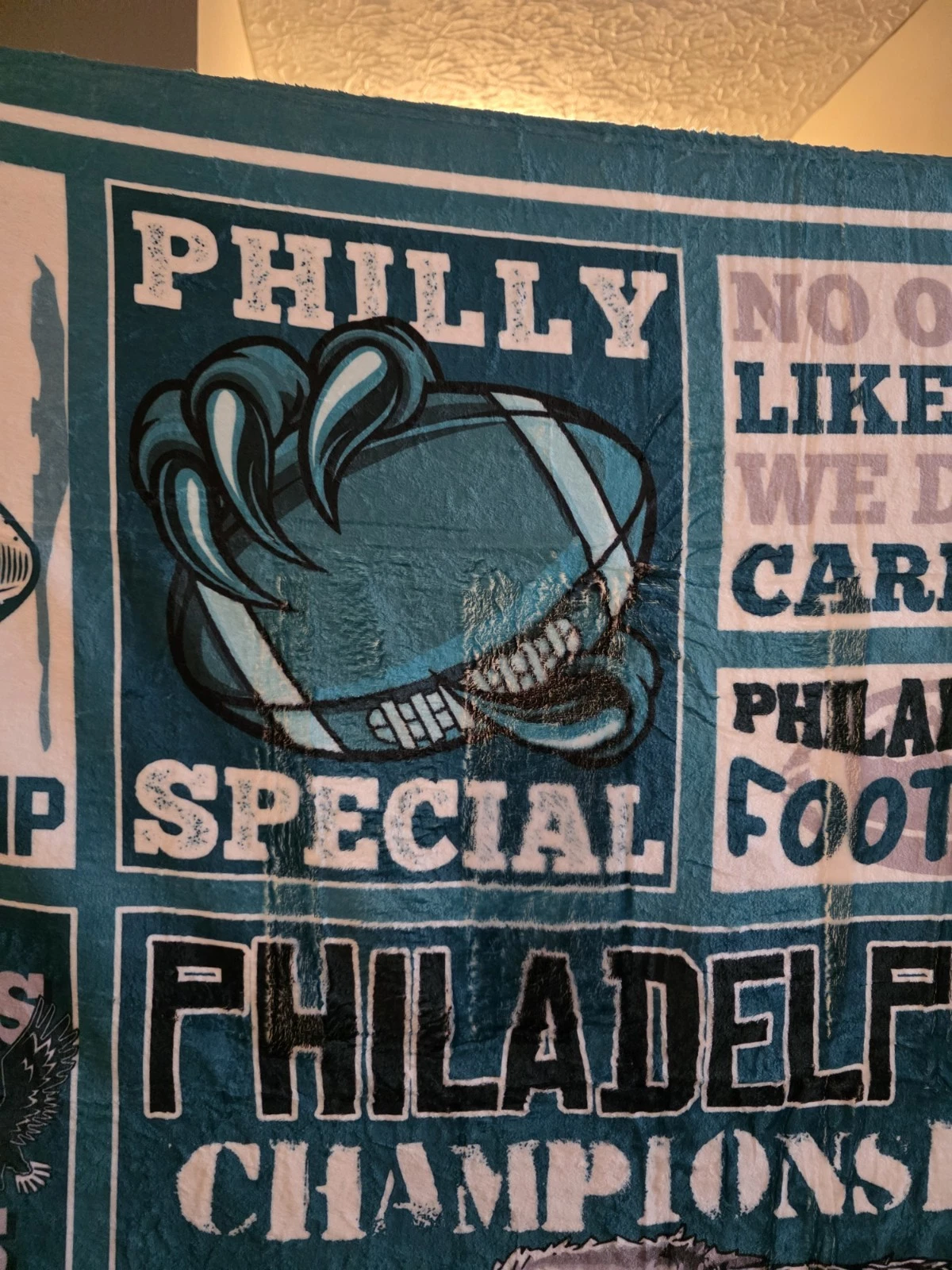PHILADELPHIA EAGLES Throw BLANKET