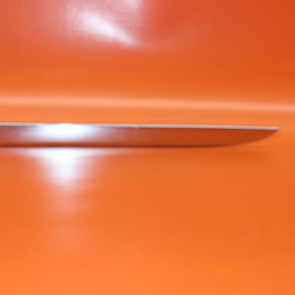 ВНЕШНИЙ ПРАВЫЙ МОЛДИНГ БАМПЕРА AUDI A8 QUATTRO 2015 2016 2017 2018 4H0 807 460 ОТ ОРИГИНАЛЬНОГО ПРОИЗВОДИТЕЛЯ - Изображение 3 из 4