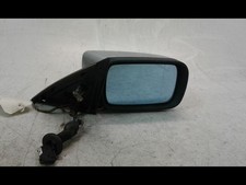 Retroviseur droit (ou coque) BMW 525