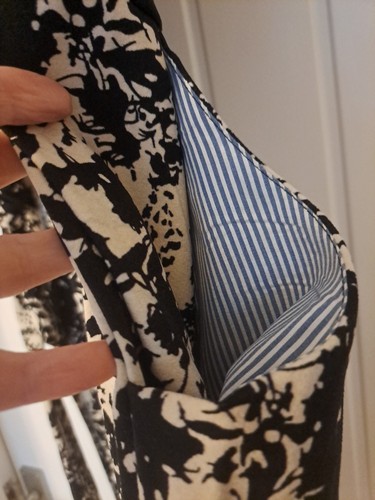 Ink Print Tulip Dress. Split Cap Sleeve. Belt (Front Or Back Tie) & Side Pockets - Picture 10 of 13