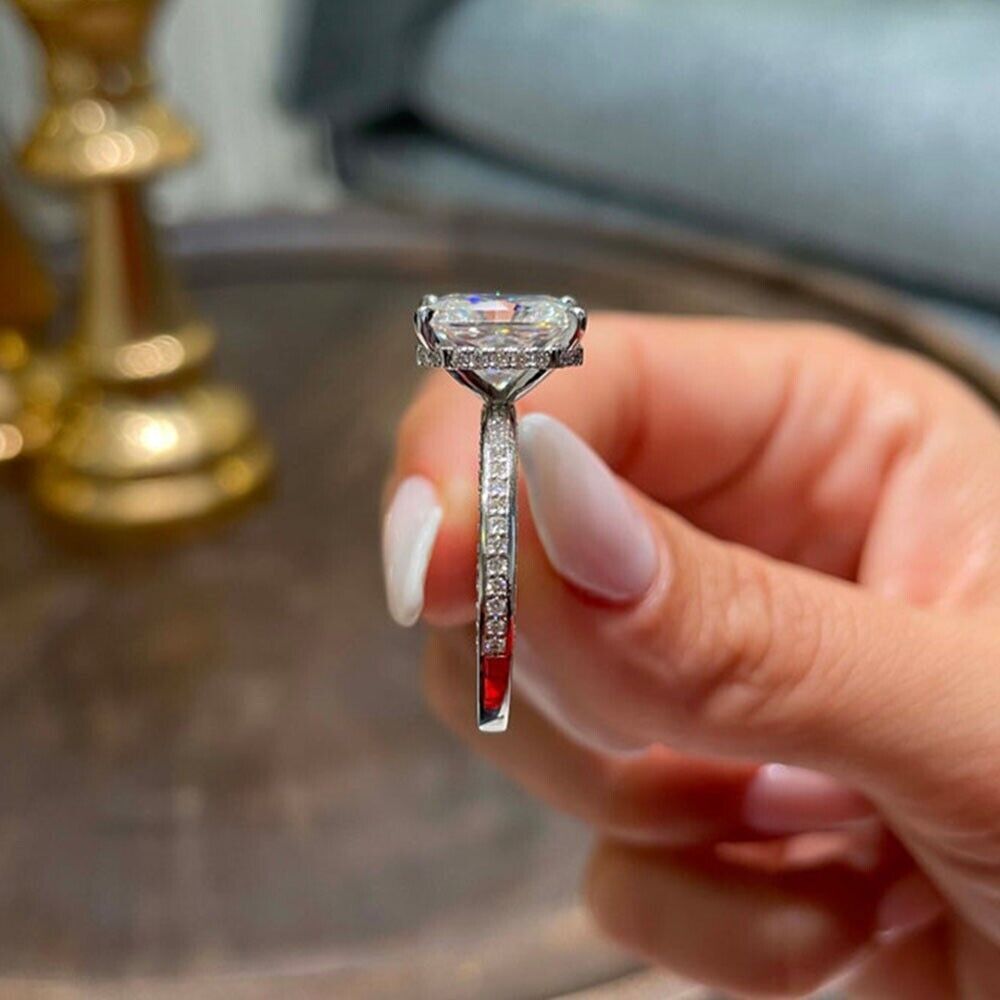 Engagement Ring With 0.8 Ct Diamond In Rose Gold