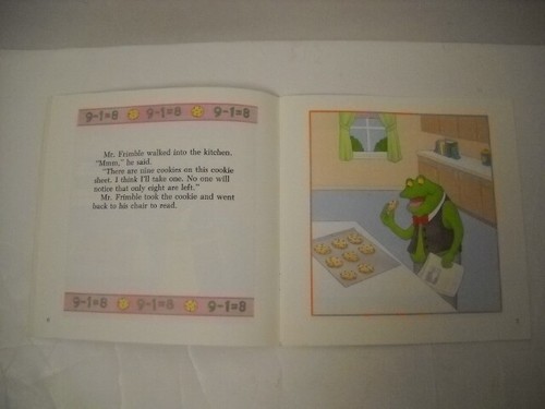 Vintage Mmmm... Cookies! Simple Subtraction Paperback & 10 Plastic Cookies Set - Picture 5 of 12