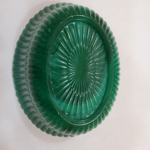 Summit Art Glass McKee Hunter pony en reposo verde 5" plato cubierto nido caballo - Imagen 19 de 21