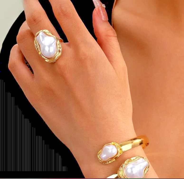 Elegant Geometric Imitation Pearl Gold Tone Bangle & Ring Jewelry Set for Women