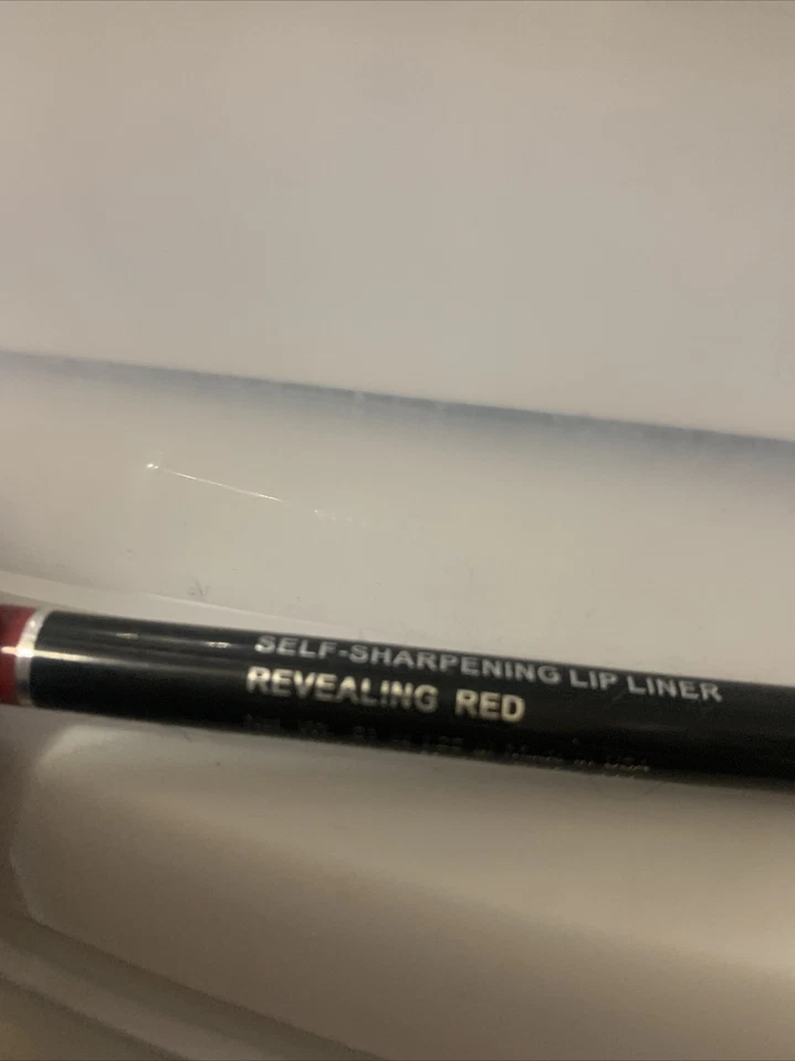 MODELS PREFER LIP LINER PENCIL self-sharpening Backstage Bordeaux .01oz Red Tone - Image 3 of 4
