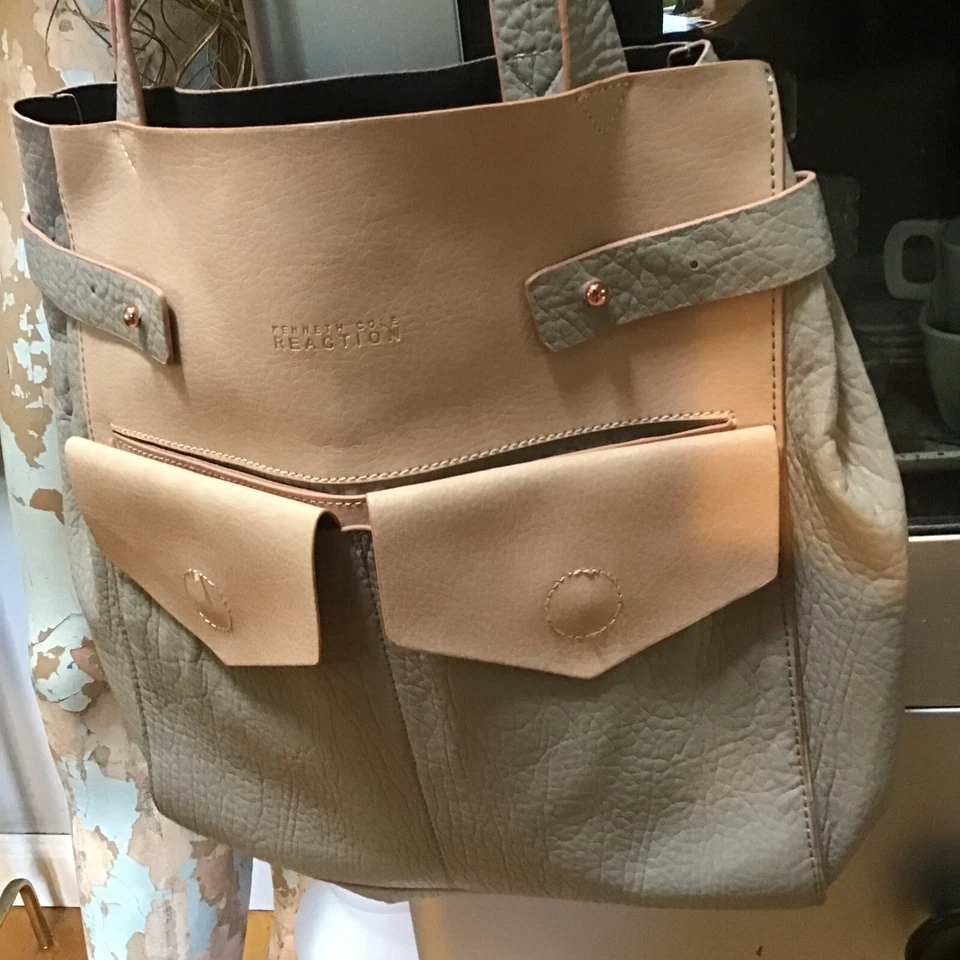 复古 Kenneth Cole Reaction 淡灰褐色/米色皮革大号单肩包托特包 — 第 2/4 张图片
