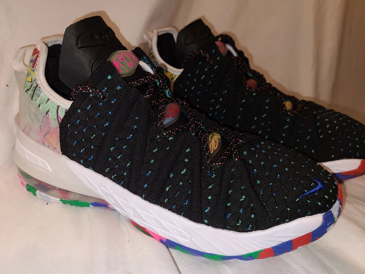 Nike hotsell 18 high