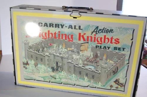 1967 MARX CARRY-ALL FIGHTING KNIGHTS PLAY SET *PLEASE READ* CASE IS A CLEAN VG+