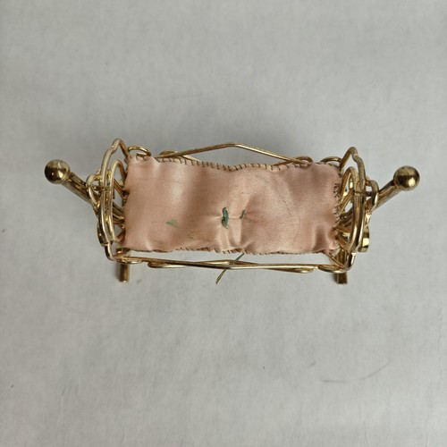 Vintage 1:12 Dollhouse Miniatures Furniture Brass Baby Cradle Basinet Adorable - Picture 2 of 9