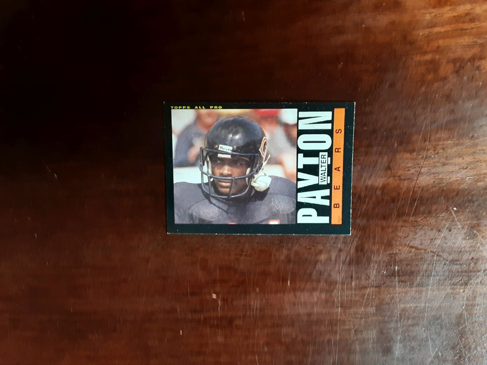 Walter Payton  # 33  1985 TOPPS Football  Chicago Bears  NM  Hall of Fame