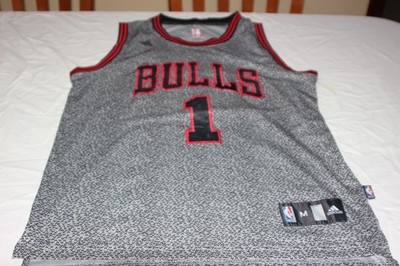 T-Shirt Basketball Chicago Bull Marke Adidas Größe M Nr 1 Rose