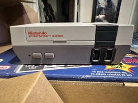 Nintendo NES Classic Edition Mini Console CLV-001 HDMI NTSC-U/C w/ 1 Controller