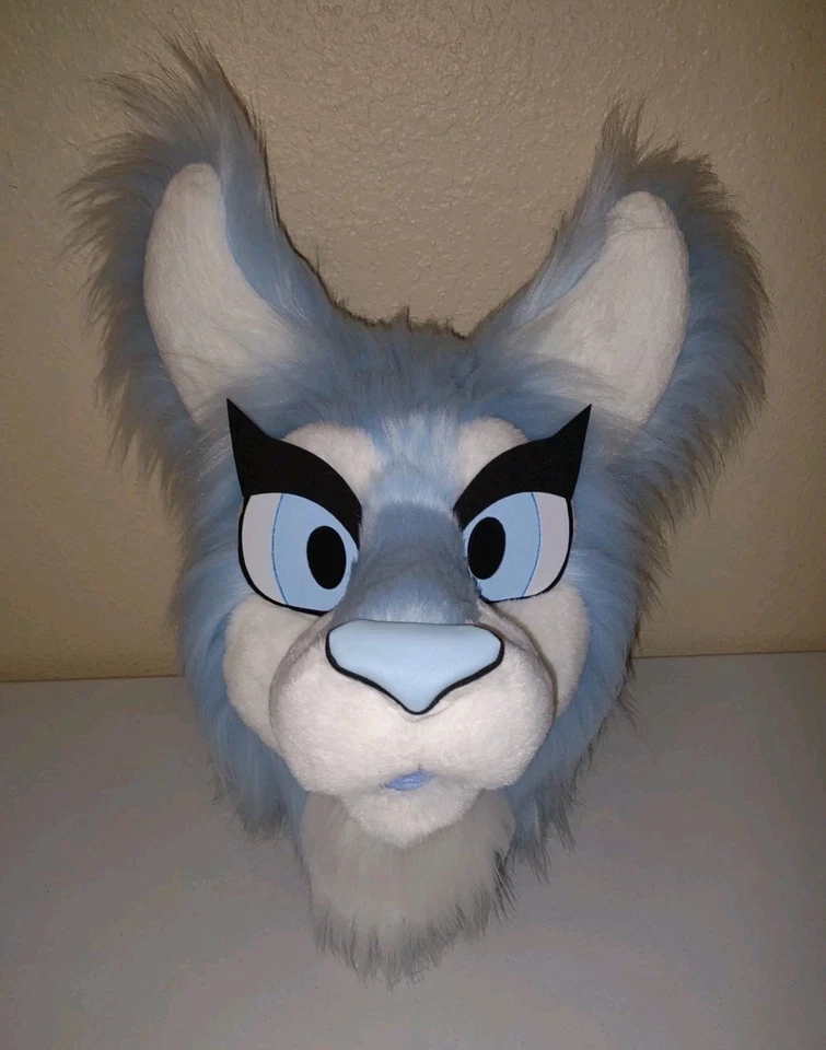 BabyBlue Husky Fursuit 部分动物服装吉祥物头部和尾巴 — 第 4/4 张图片