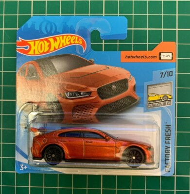 Hot Wheels Jaguar XE SV Project 8 Factory Fresh Nummer 244 neu und ungeöffnet