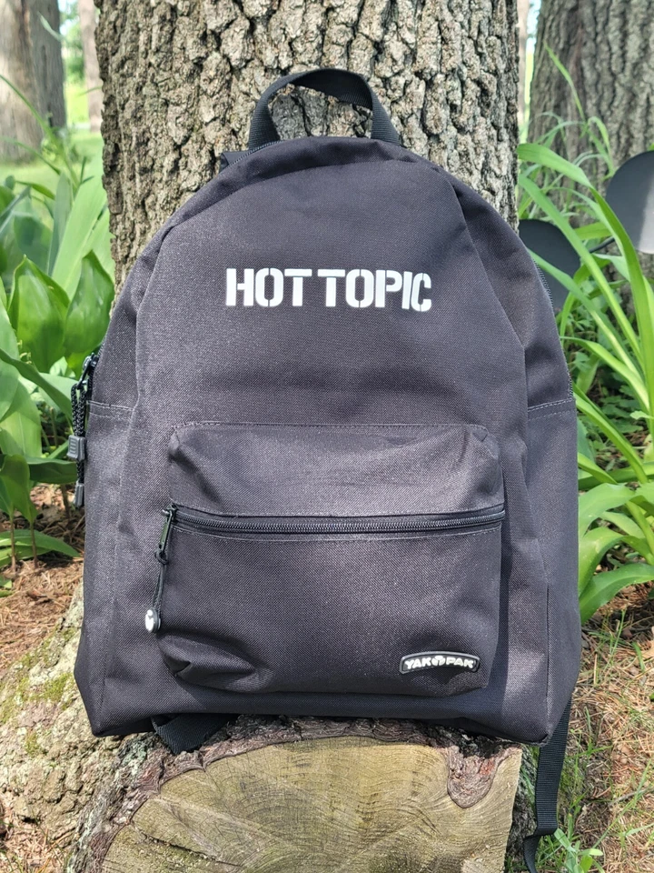 Mochila negra YakPak Hot Topic mochila bolsa de libros dos bolsas cremallera correas ajustables Foto 2 de 4