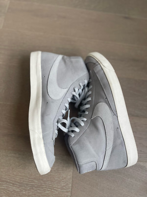 NIKE BLAZER MID '77 SUEDE  GREY, PLATINUM & SAIL