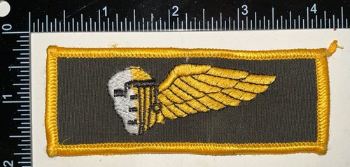 REPRODUCTION Vietnam War USMC Marine Corps Force Recon Skull Wings Yellow Patch