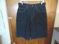 Mens / Boys " NWOT " Urban Pipeline Size 30 Blue Denim Shorts " GREAT PAIR "