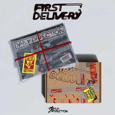 DAILY:DIRECTION FIRST:DELIVERY Album 2 Ver SET/2CD+2Buch+4 Karte+6Poster+Keyring