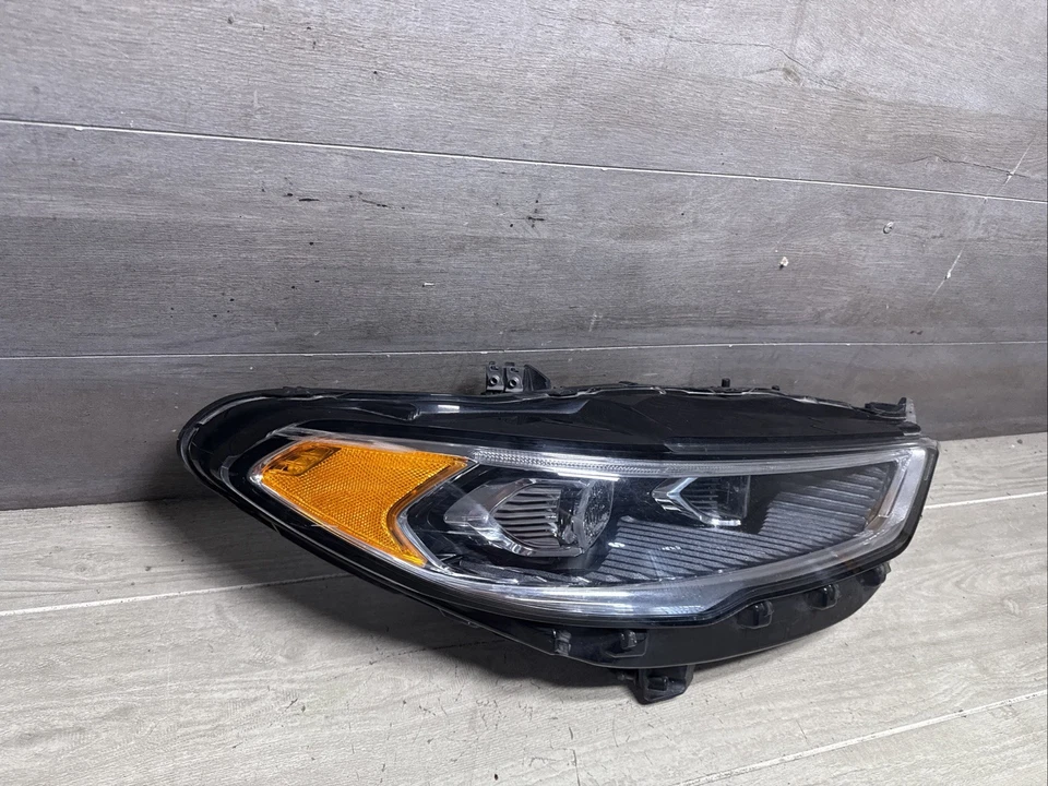 OEM | 2017 - 2020 Ford Fusion Full LED Headlight RH - Image 2 of 4