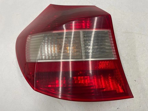 BMW 1 E87 Rücklicht hinten links E02F00 021864 2.00 Diesel 2007 34096046