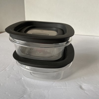 Rubbermaid  Easy Find Lids  Assorted  Food Storage Container 2 pc. High Quality