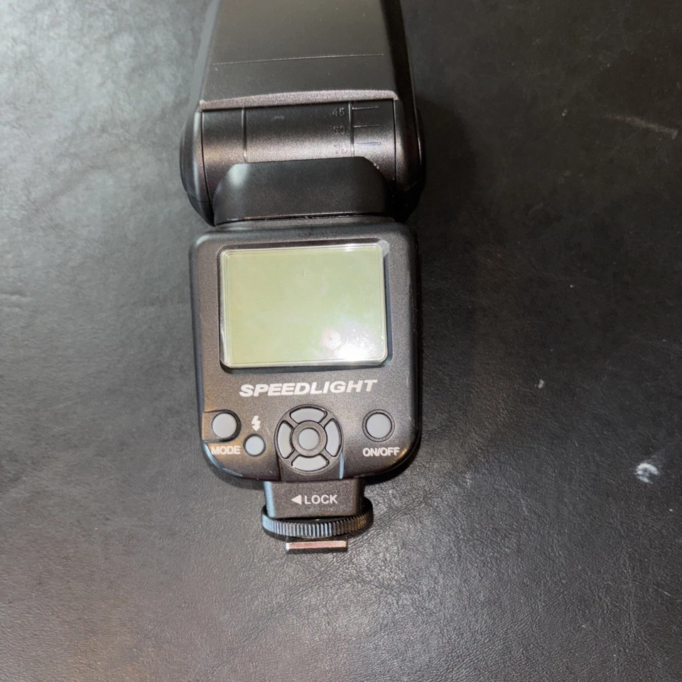 Neewer NW561 Display Flash Speedlite for DSLR and Mirrorless Cameras UNTESTED - Image 3 of 4