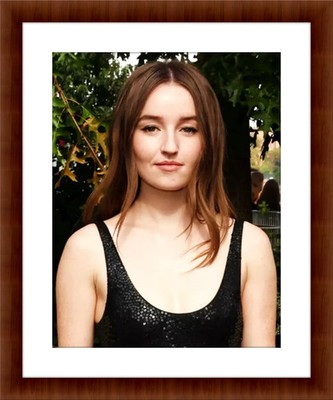 Kaitlyn Dever 8.5 x 11 Candid Color Unframed Photograph Collectable Print