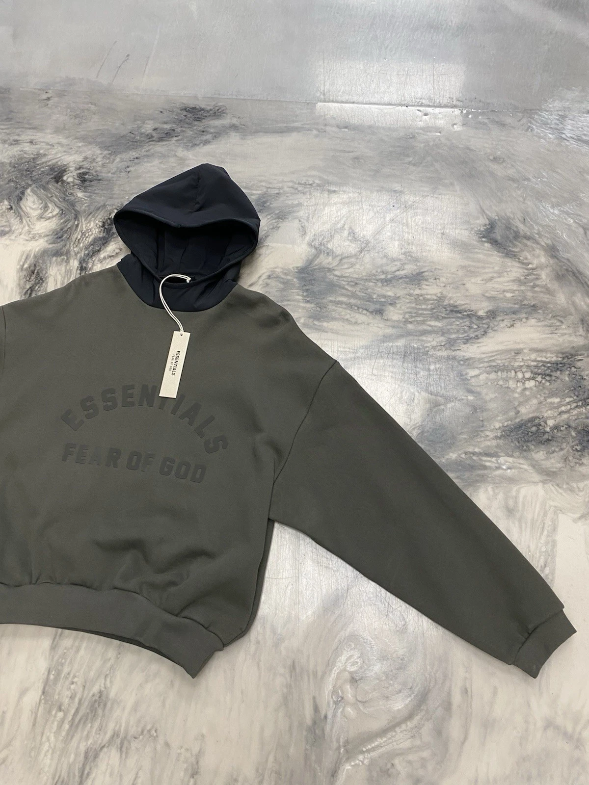 Felpa con cappuccio Fear Of God Essentials ink jet nylon nero XS autentica stato nebbia