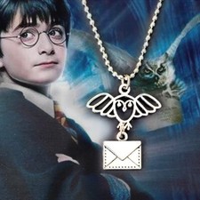 Harry Potter Dije Colgante Time Turner Búho Post Service Collar, Hedwig Flying