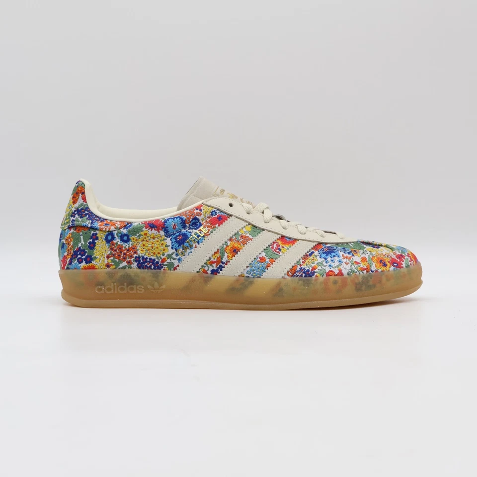JP5309 Liberty London adidas Originals Gazelle Indoor Floral Embroide - Image 2 of 4