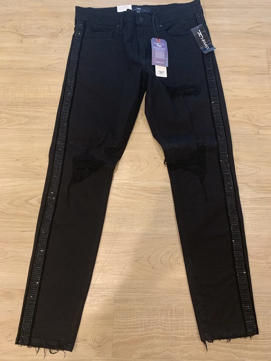 Jeans with sparkly store side stripe