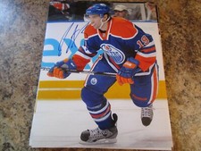 JUSTIN SCHULTZ SIGNED 8x10 MATTE PHOTO EDMONTON OILERS PITTSBURGH PENGUINS (B)