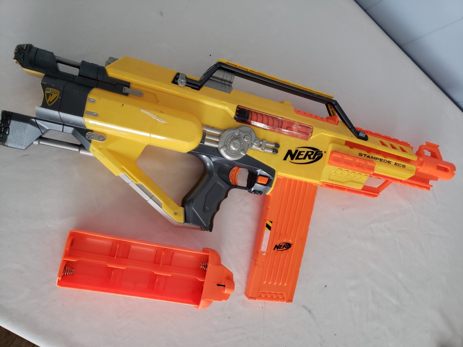 Nerf STAMPEDE ECS N-Strike Automatic BLASTER W/ 18 dart mag no ammo