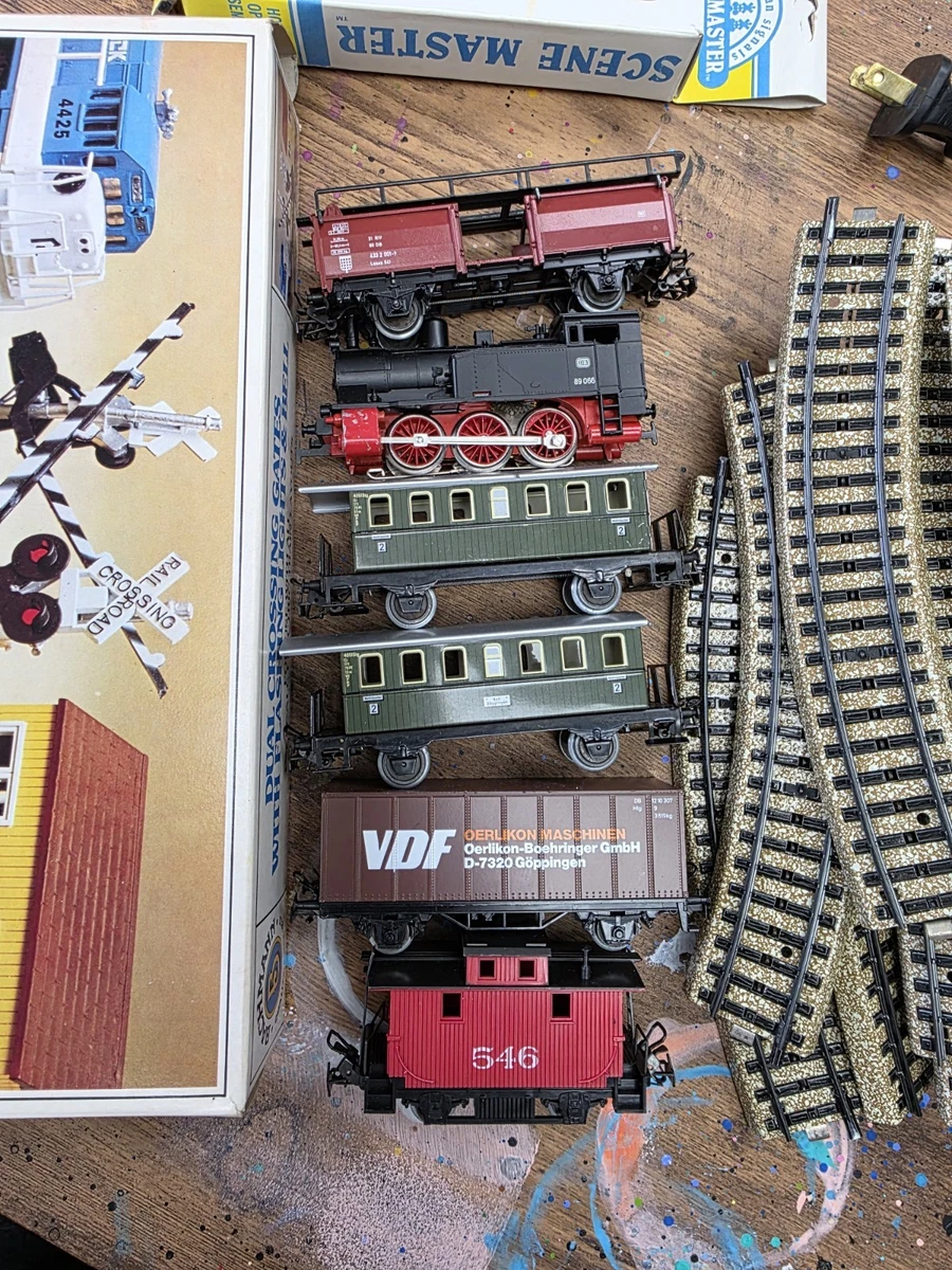 Märklin HO with Vintage Model Railroad Starter Sets & Packs for