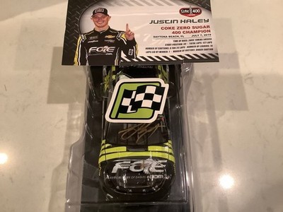 JUSTIN HALEY AUTOGRAPHED 2019 CAMARO FOE DAYTONA RACE WIN DIECAST & CARD