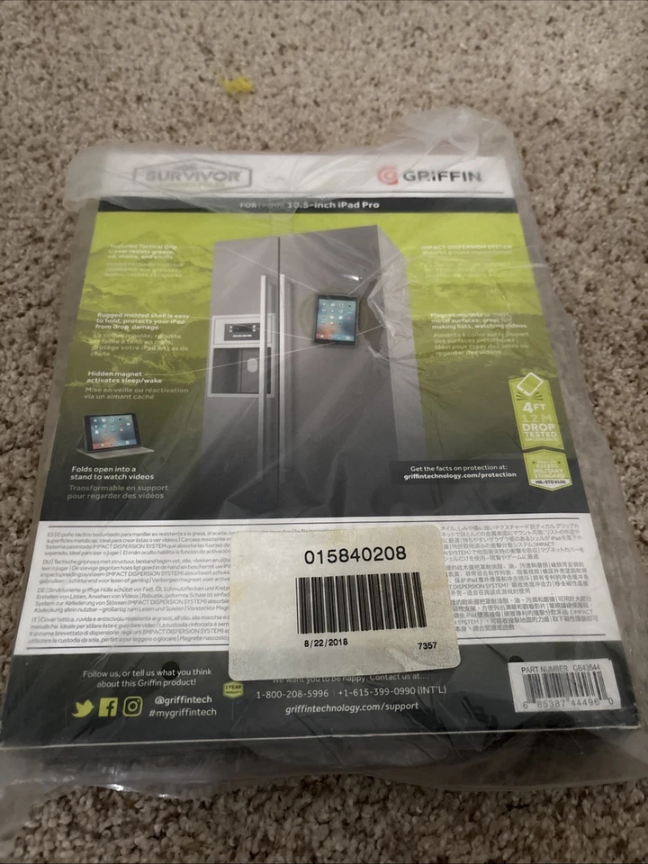 Funda tipo folio resistente Survivor para iPad Pro 10,5" negra Foto 2 de 4