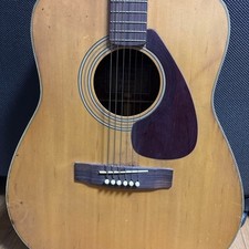 Yamaha FG-240 Vintage Akustikgitarre mit Hartschalenkoffer gebraucht