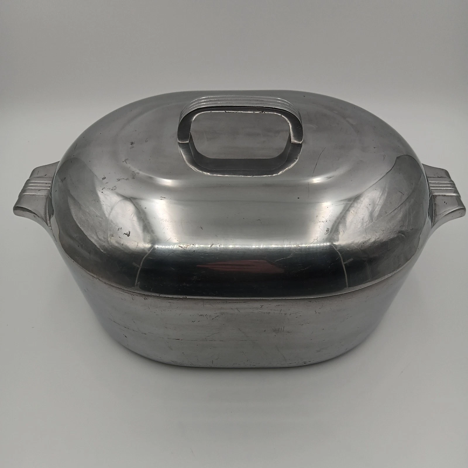 Vtg Wagner Ware Sidney-O 8 Qt Aluminum Magnalite Roaster Dutch Oven & Lid 4265-M