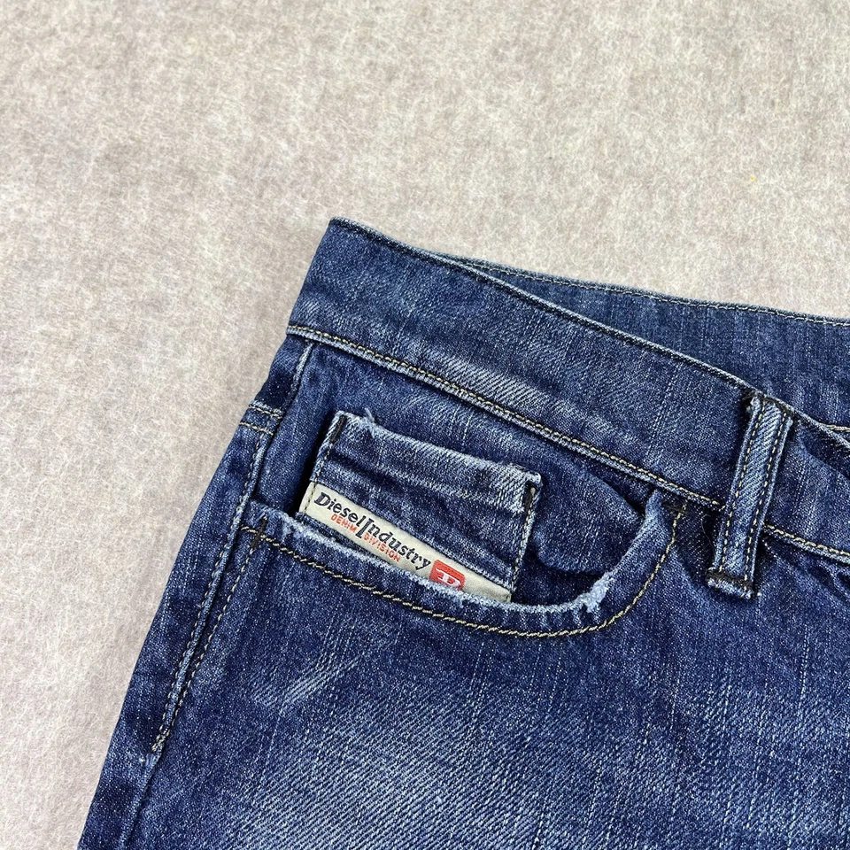 Diesel Jeans Womens 30x28 Blue Denim Liv Stretch Dark Low Rise Slim Straight Y2K - Image 2 of 4