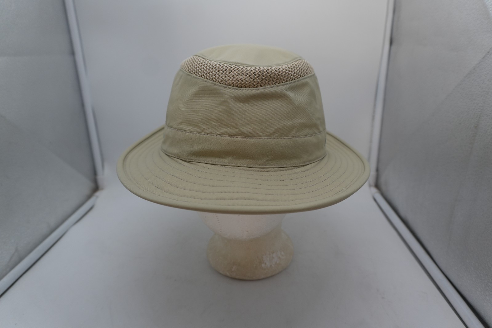 Tilley Airflo Hat Sun Fitted Mens 7 3/8 Khaki Wide Brim Safa