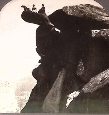 c1900 YOSEMITE VALLEY CALIFORNIA GLACIER POINT PEOPLE ON LEDGE STEREOVIEW Z1532