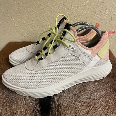 ECCO Women's Ath-1fw Lace Sneaker 8-8.5 White/Shadow White/Black 39